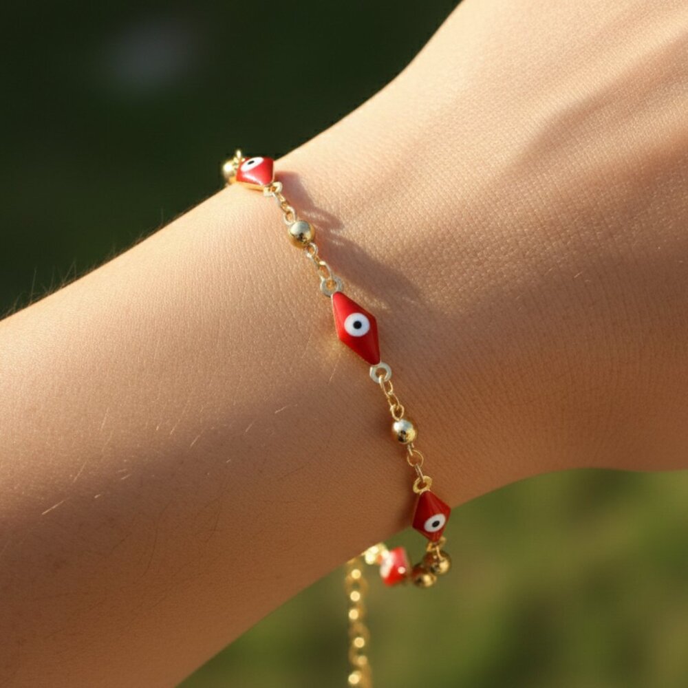 "Trendy Handmade Bracelet – A Stylish Gift for Women & Girls, MAR091623